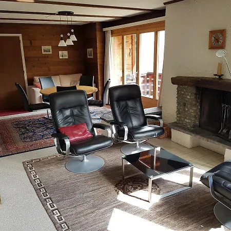 Chalet Anemone 2 *